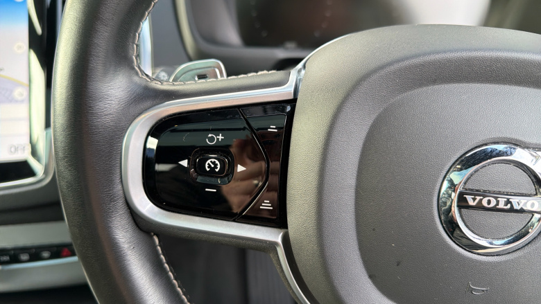 Volvo Xc90 2.0 B6P [300] R DESIGN Pro 5dr AWD Geartronic Petrol Estate